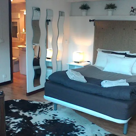 Villafranco Apartamentos * Villafranco de Guadalhorce